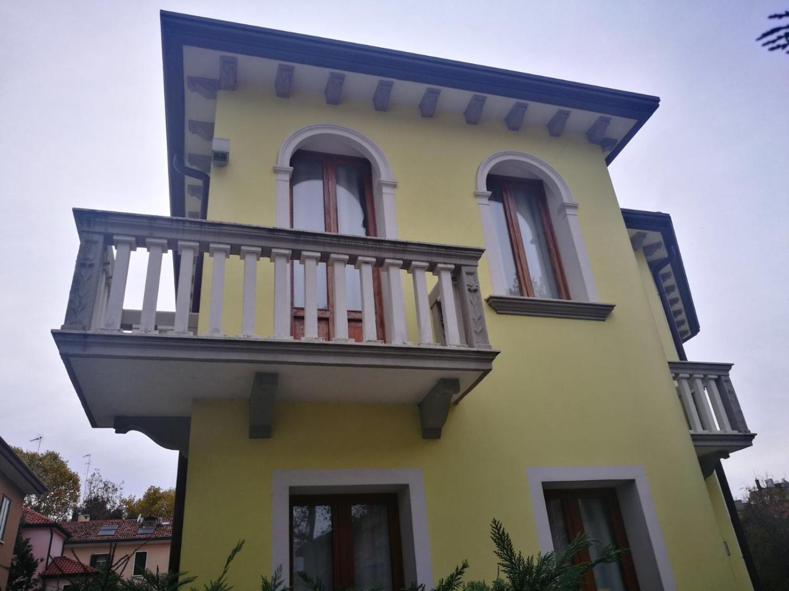 Residence Villa Rendina Mestre Esterno foto